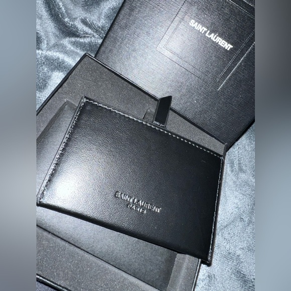 SAINT LAURENT MIRROR - Picture 2 of 10